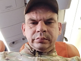 Дмитрий из Арсеньева знакомится для брака